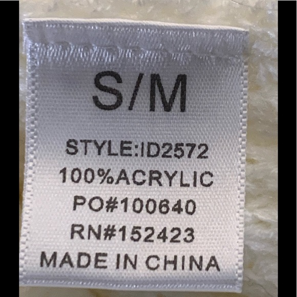 NWT Day & Night Cream CowlNeck Sweater Pockets S/M - Picture 5 of 6